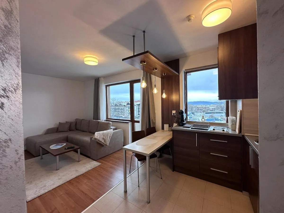 Host2U Belvedere Apartment - Ski In - Out - Free Parking Bansko