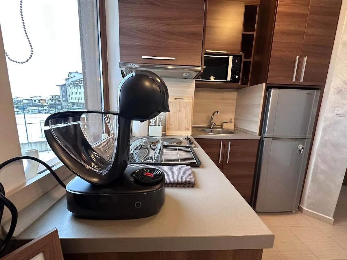 Host2U Belvedere Apartment - Ski In - Out - Free Parking Bansko